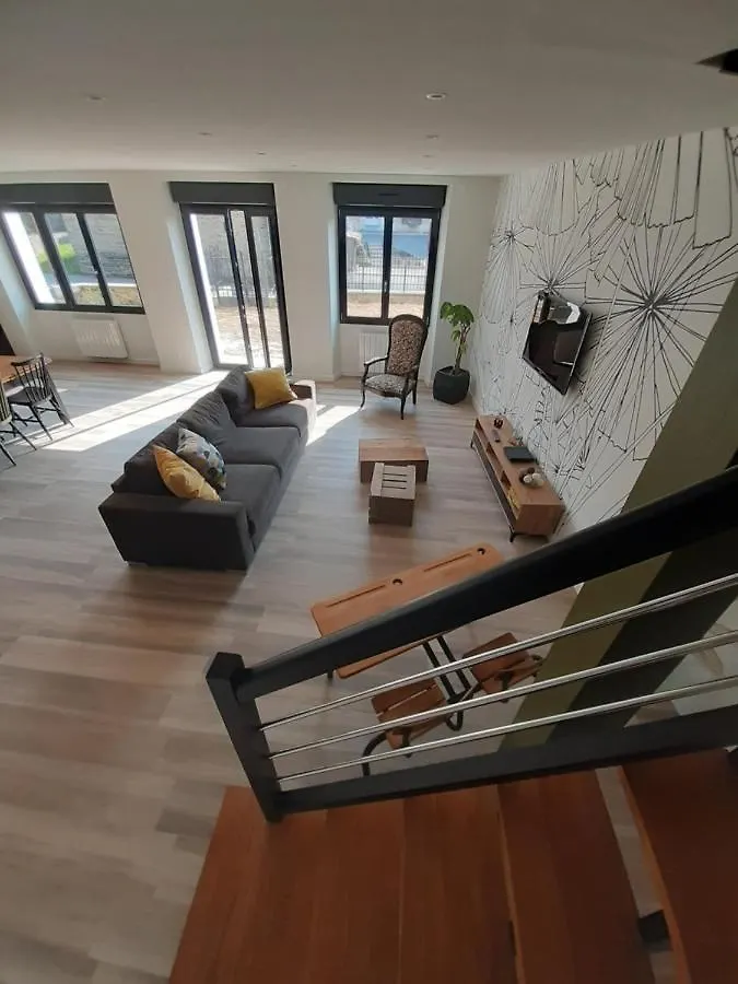 Maison Chaleureuse, Spacieuse Et Familiale Beauvoir  Frankreich