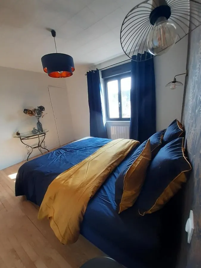 Maison Chaleureuse, Spacieuse Et Familiale Beauvoir  Beauvoir (Manche)