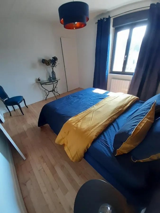 Maison Chaleureuse, Spacieuse Et Familiale Beauvoir