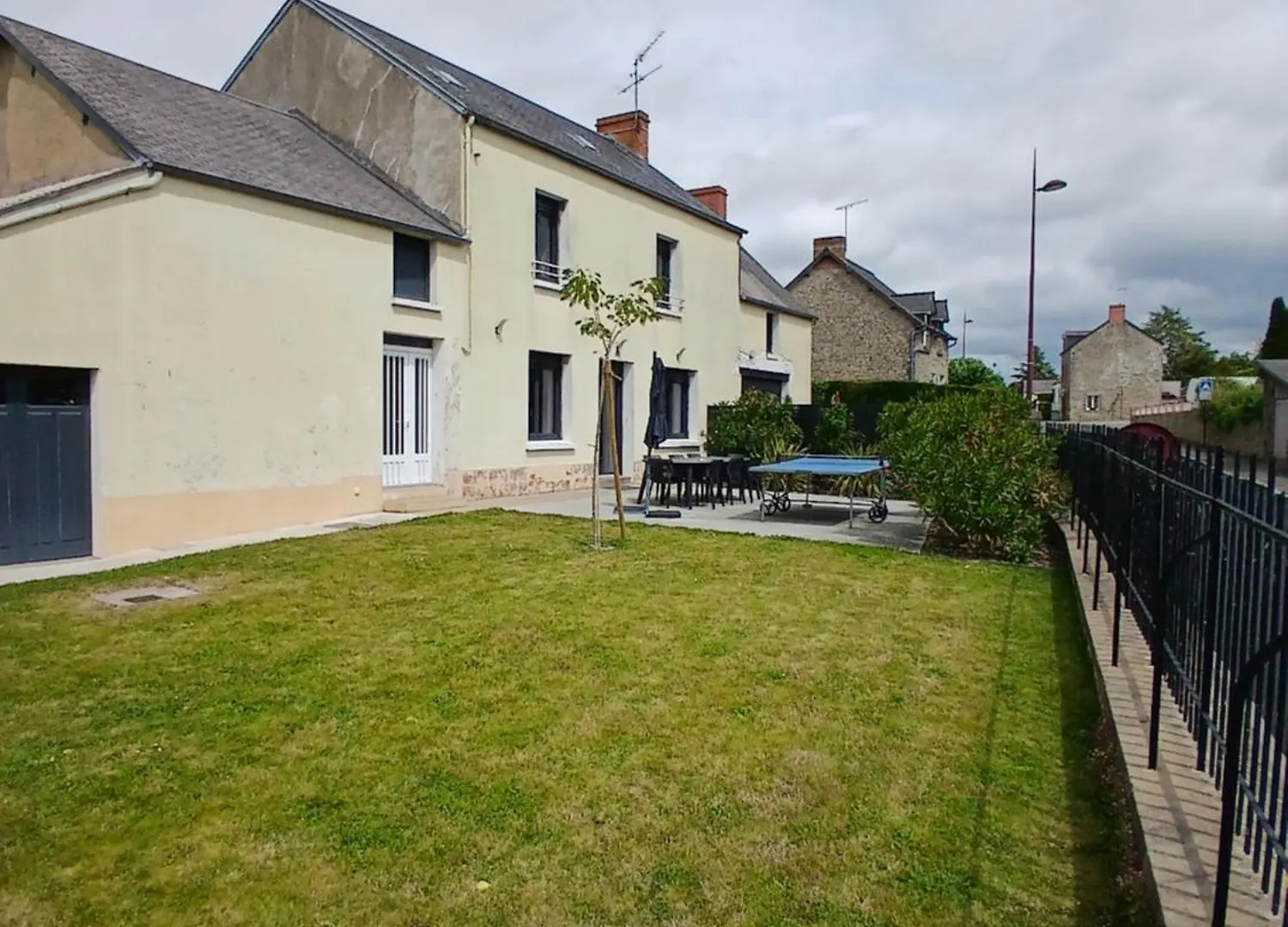 Maison Chaleureuse, Spacieuse Et Familiale Beauvoir  0*, Beauvoir (Manche) France